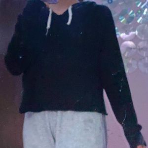 forever 21 sweatshirt/hoodie cropped